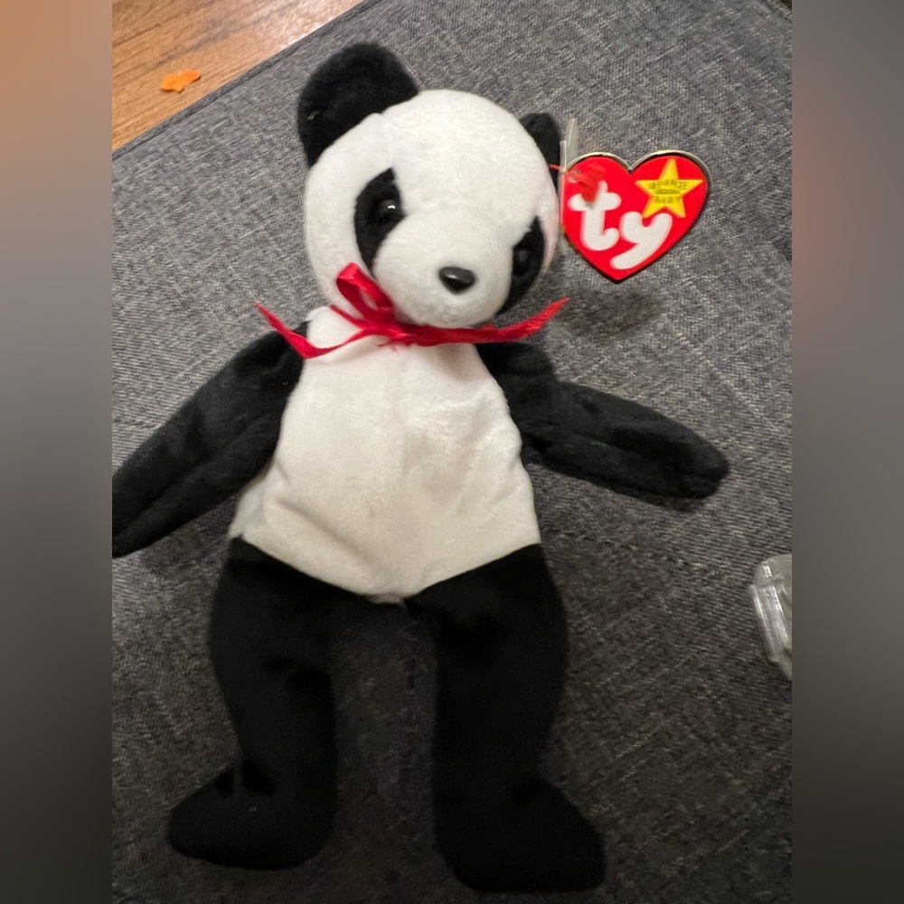 Extremely Rare Fortune Beanie Baby (tag errors) Panda Bear 1998